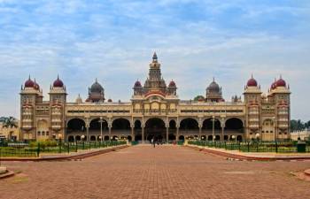 Bangalore Heritage – Private Walking Tour Package