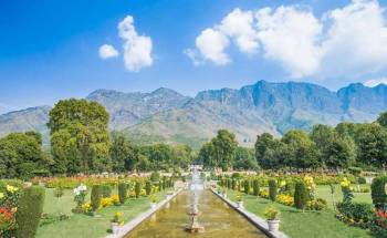 4 Nights 5 Days Kashmir Package