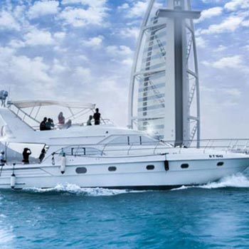 Dubai Yacht Rental Tour