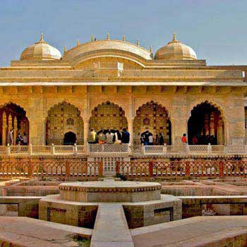 Treasures of Rajasthan Including Great Thar Desert Tour