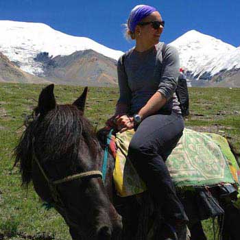 Tibet Horse Riding Tour