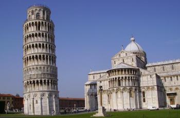 Private Tour of Lucca & Pisa Package