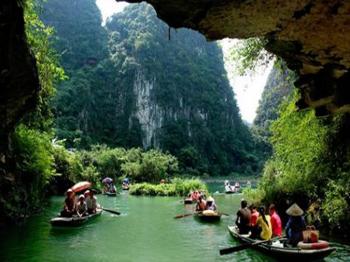 Tam Coc- Hoa Lu – Deluxe Tour  Package