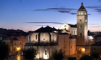 The World Heritage Sites of Puglia and Basilicata: Romanesque Cathedrals, Castel Del Monte, Matera,