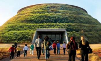 Full Day Cradle of Humankind, Sterkfontein Caves and Lion Park Tour