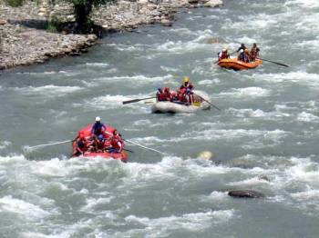 Rafting with Wildlife Tour Package