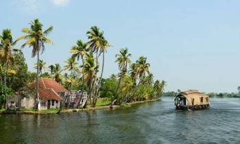 Kerala Tourism Package Standard Package