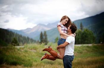 Munnar Honeymoon Tour