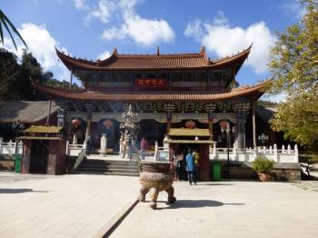 Kunming Jianshui Yuanyang Hekou Yunnan Vietnam Tour