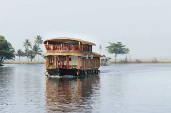 Kerala Houseboat Tour 06 Night 7 Days