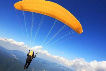 Shillong – Meghalaya Paragliding Tour