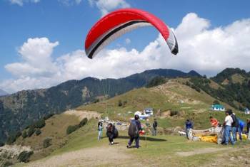 Himachal Pradesh Paragliding Trip Tour