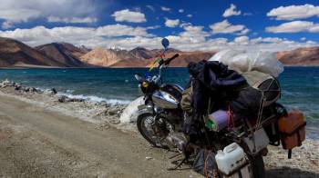 05 Nights / 06 Days Ladakh Packages