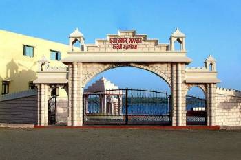 Gujrath Darshan 4N/5.. - Dwarka,Porbandar,Som.. Image