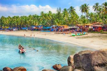 Beachside Passion: Honeymoon in Goa Tour