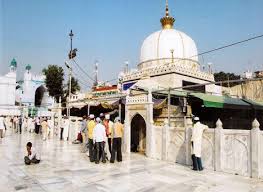 01 Day Pilgrim Package to Ajmer Kwaja Garib Nawaj from Jaipur and Back Only for Rs.4999/-for Four