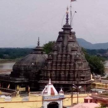 VARANASI AYODYA (4N/5D)