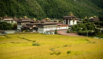 Holiday With Bhutan Tour 6 Nights - 7 Days