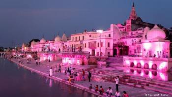 Enchanting Varanasi  Allahabad  Ayodhya And Bodhgaya Yatra
