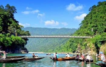 5 Days Shillong - Cherrapunji Tour