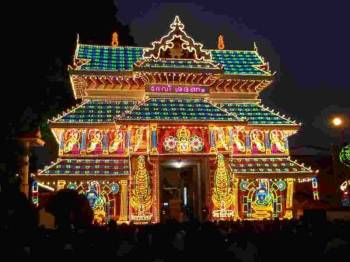 Famous Temple Visit - Kerala Tour
