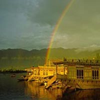 Amorous Kashmir Tour - Gulmarg - Srinagar -..