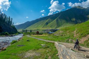 Explore Gurez With Srinagar Sightseeing