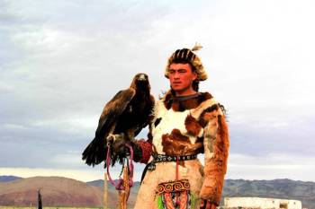 Golden Eagle Festival in Mongolia Tour