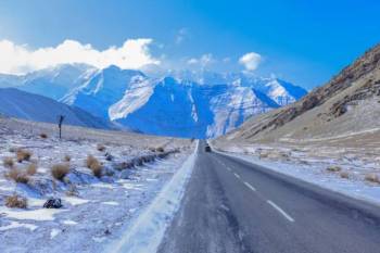 8 Days Leh Ladakh Manali Tour By Car