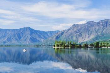 Kashmir Tour Package For 5 Adults