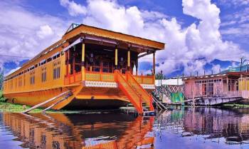 4 Nights 5 Days Srinagar - Houseboat Kashmir Tour Package