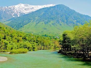 Kashmir Tour 4 Nights - 5 Days