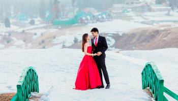 5 Nights - 6 Days Kashmir Honeymoon Package