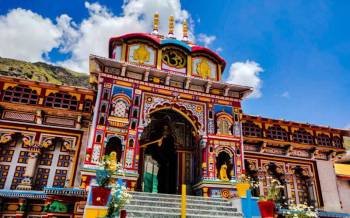 3 Nights - 4 Days Badrinath Yatra Package