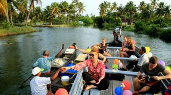 6 Nights - 7 Days Kerala Group Packages