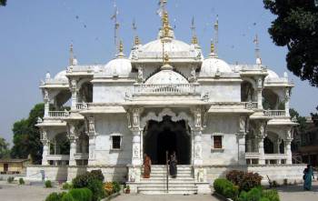 Ayodhya - Chhapaiya - Delhi Tour Package 3 Night 4 Days