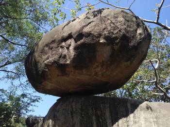 Jabalpur bhedaghat Marbles Rock