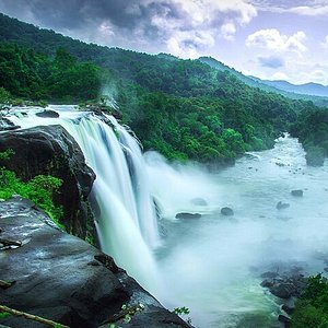 Scenic Kerala Escape 4 Days in Kumarakom and Athirapilly