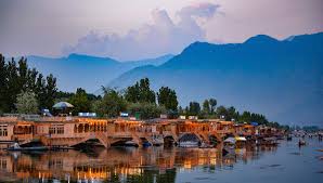 Kashmir Package 5 Nights 6 Days