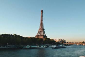 Paris Tour 4 Night 5 Days Package Paris Tour 4 Night 5 Days Package