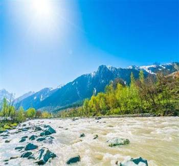 4 Nights 5 Days Kashmir Tour Package