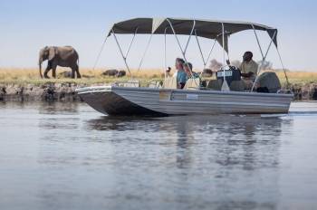 1N/ 2D Combo Victoria Falls & Chobe Day Trip