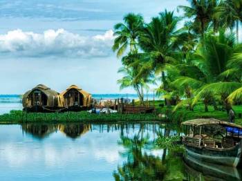 7D Munnar - Thekkady - Alleppey - Kovalam - Trivandrum Tour