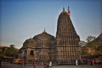 3 Days Mumbai - Nashik - Trimbakeshwar Tour Package