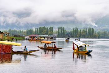 Kashmir - The Jewel Of The Himalayas 04 Nights - 05 Days Of Pure Bliss Tour
