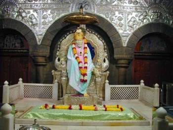 3 Night Shirdi Package From Delhi