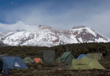 Marangu Route - 6 Days Hut Accommodation Tour