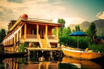 5N - 6D Kashmir Tour Package
