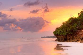 4-Day Budget Safari - Beach Combo - Nairobi - Masai Mara - Mombasa Tour