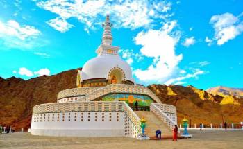 5N Leh - Nubra Valley - Pangong Lake Tour